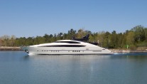 Yacht Vantage - Image courtesy of Palemer Johnson 